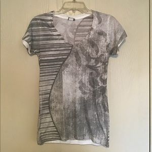 Daytrip V-Neck Short Sleeve Shirt